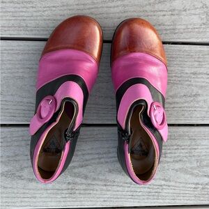 John Fluevog Pink and Brown Flats